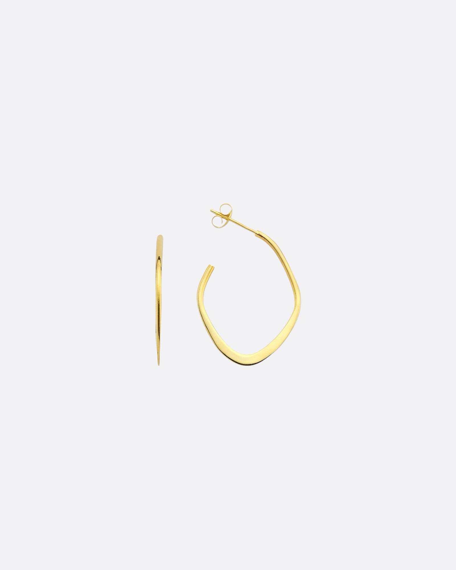 Curved G Earring